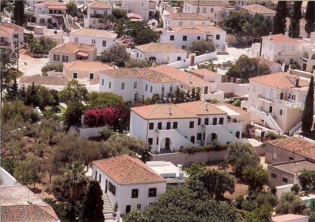 Spetses Retreat Accommodation Exterior foto