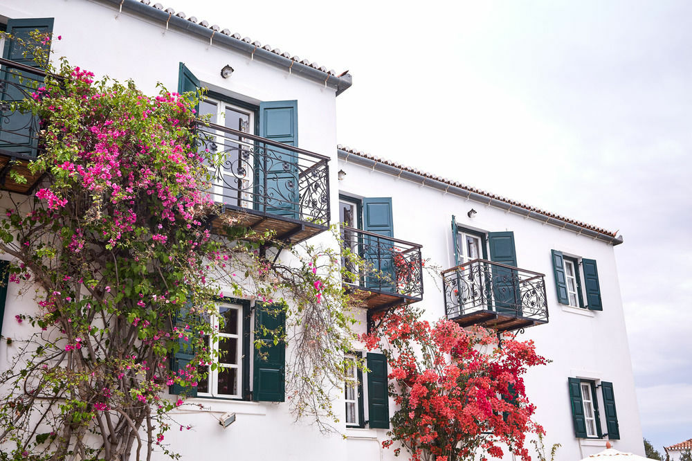 Spetses Retreat Accommodation Exterior foto
